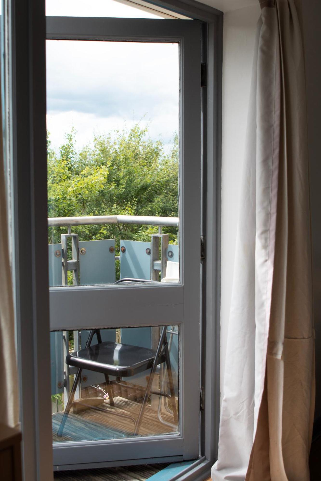 Well-Equipped 4 Bedroom House Close To City Centre Leeds  Eksteriør billede