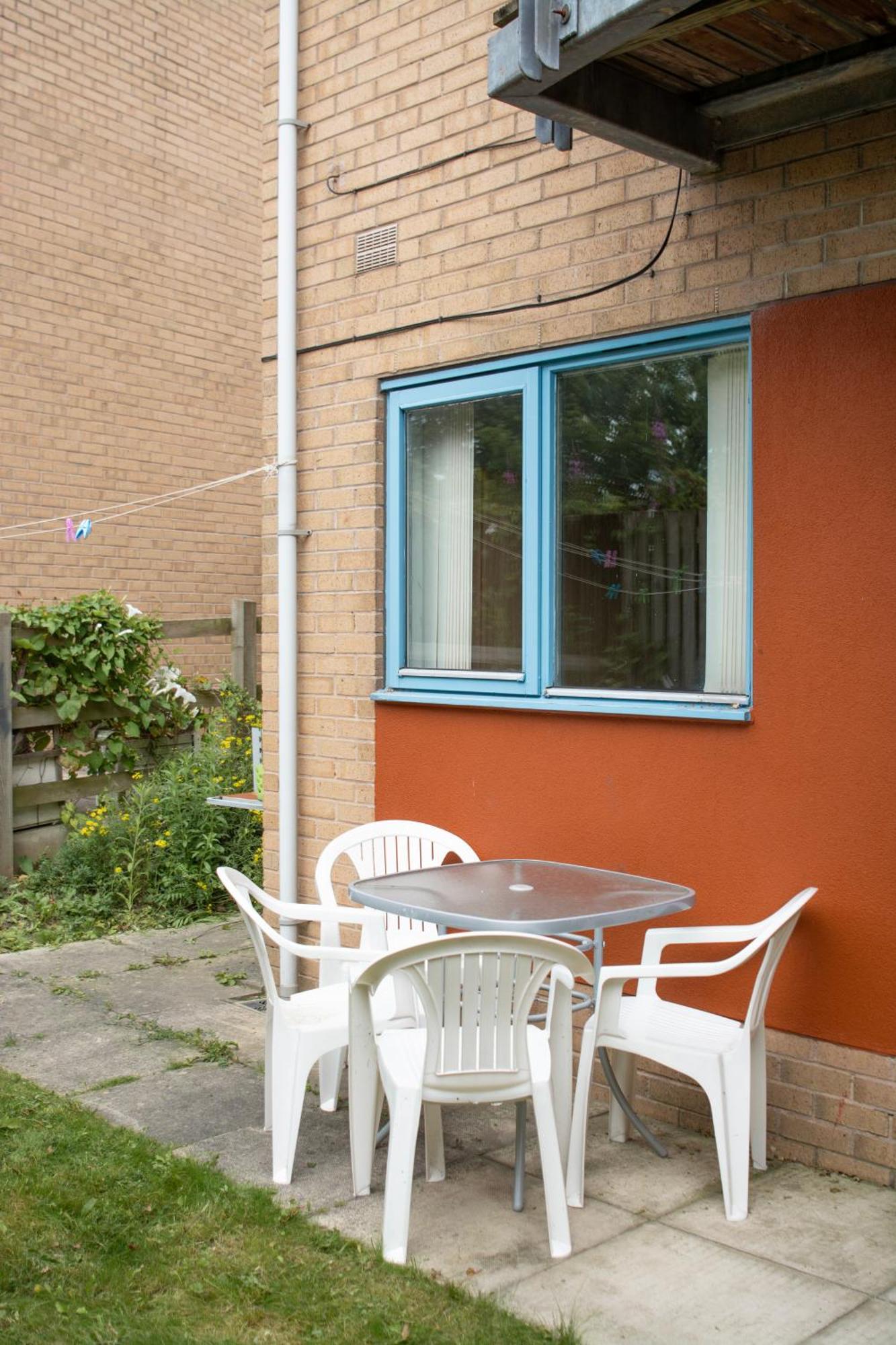 Well-Equipped 4 Bedroom House Close To City Centre Leeds  Eksteriør billede