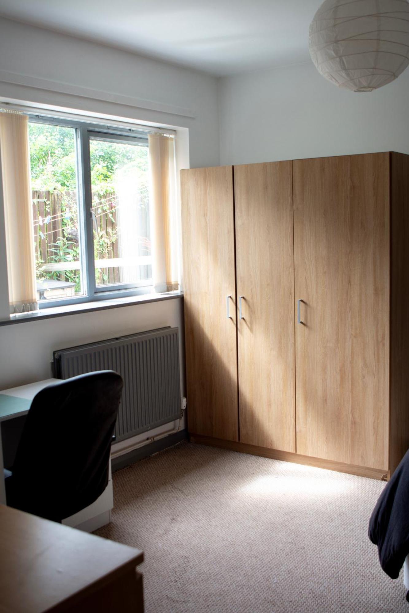 Well-Equipped 4 Bedroom House Close To City Centre Leeds  Eksteriør billede