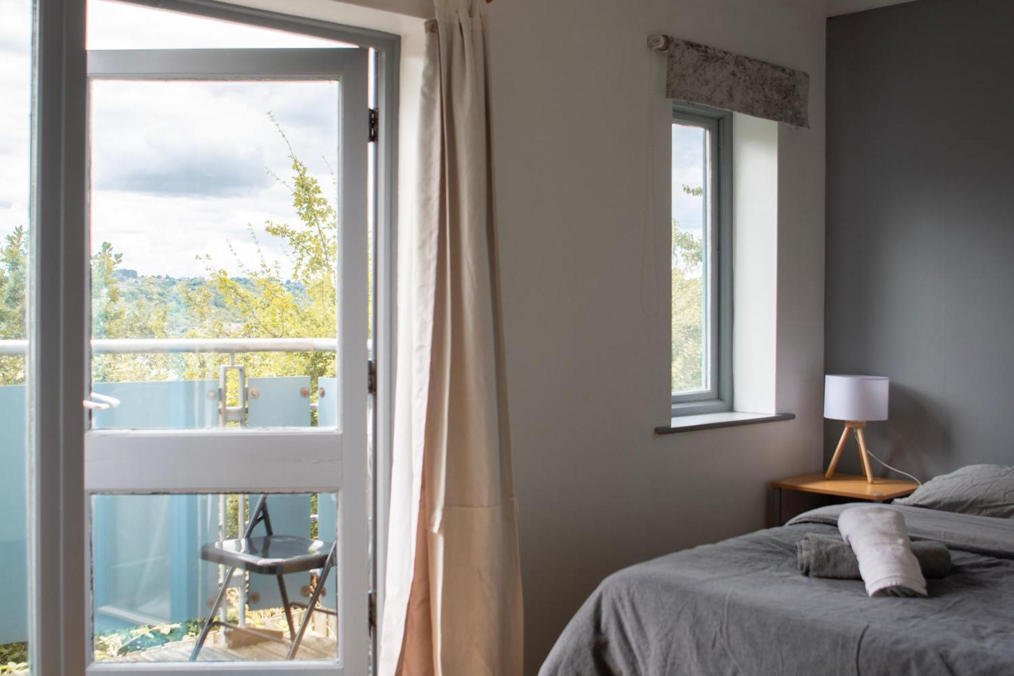 Well-Equipped 4 Bedroom House Close To City Centre Leeds  Eksteriør billede