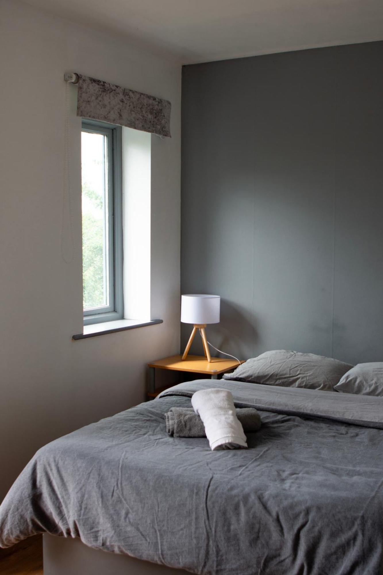 Well-Equipped 4 Bedroom House Close To City Centre Leeds  Eksteriør billede