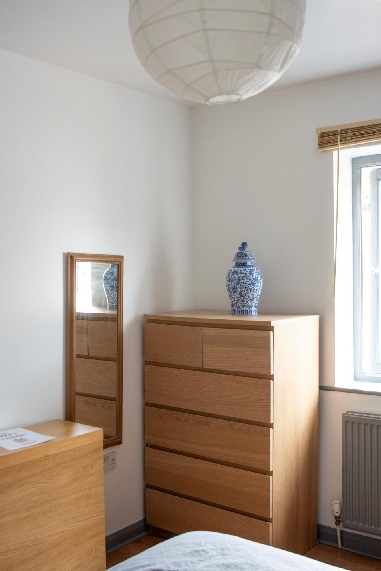 Well-Equipped 4 Bedroom House Close To City Centre Leeds  Eksteriør billede